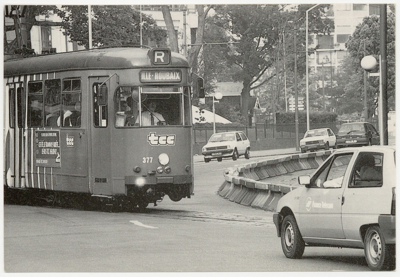 Le tramway 377