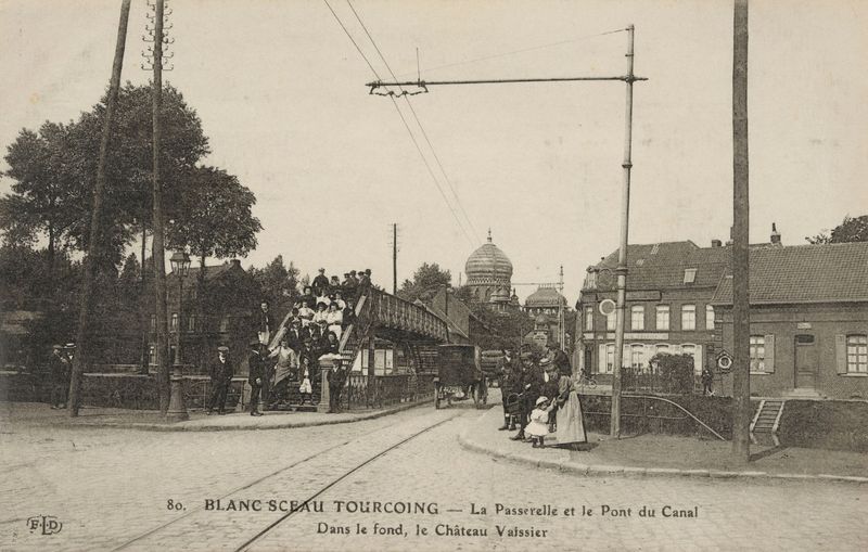 Tourcoing - La Passerelle et le Pont du Canal
