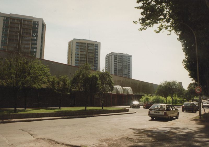 Démolition du centre commercial Roubaix 2000 (futur chantier Mac Arthur Glen)