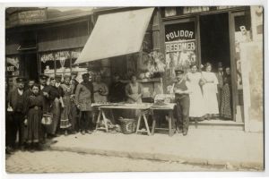 Café-cinéma rue Motte