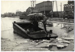 Le canal de Roubaix gelé