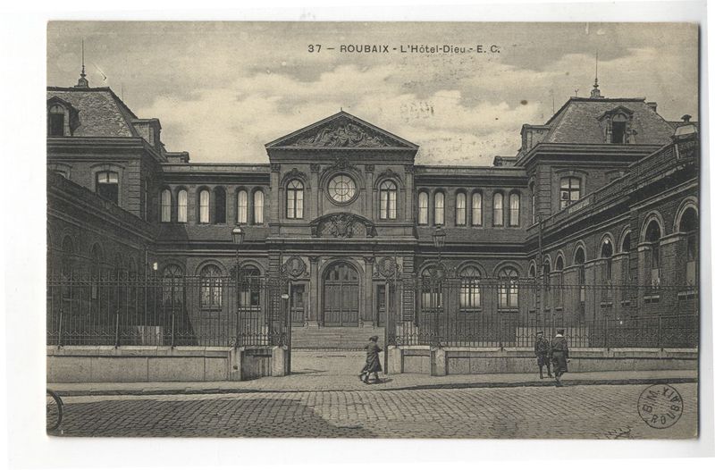 L'Hôtel Dieu ou Hospice de Blanchemaille vers 1900