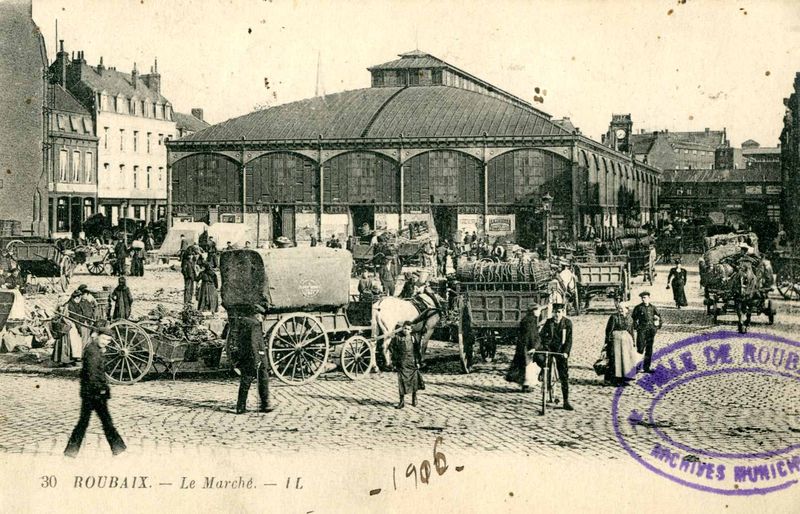 Les halles en pleine activité