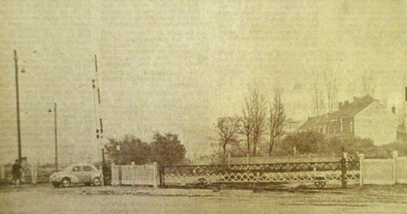 Le passage à niveau des Trois Ponts, alias PN 157 en 1963 