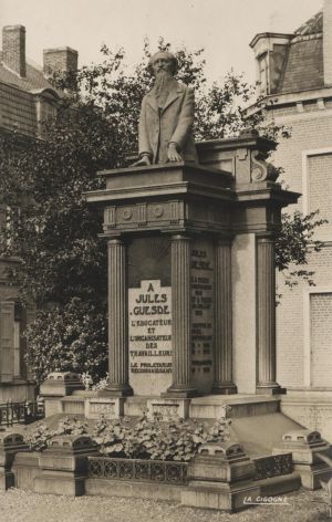 Monument à la mémoire de Jules Guesde