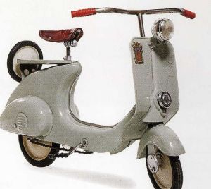 Scooter vespa, vers 1955