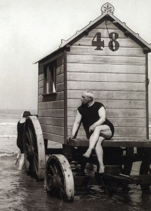 Cabine de bain, vers 1900