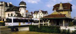 L'arrêt du tram Art Nouveau au Coq